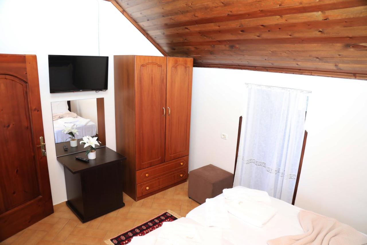 --Hotel Deal-- Rooms With Castle View Krujë Buitenkant foto