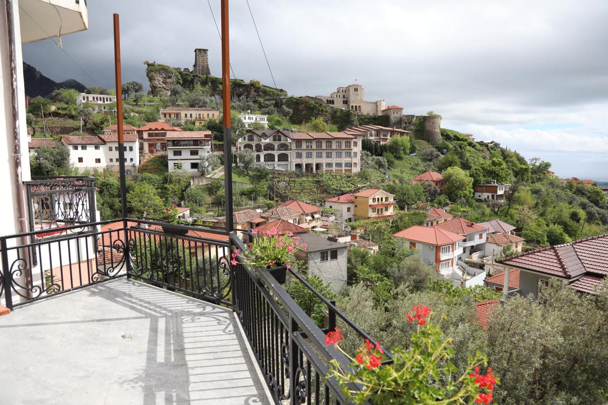--Hotel Deal-- Rooms With Castle View Krujë Buitenkant foto